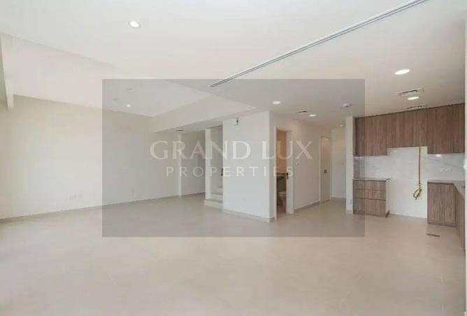 100823176 - Property Image 3