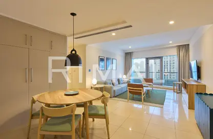 شقة - 3 غرف نوم - 5 حمامات للايجار في المركز المالي برج السلام - شارع الشيخ زايد - دبي