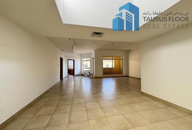 68681255 - Property Image 2