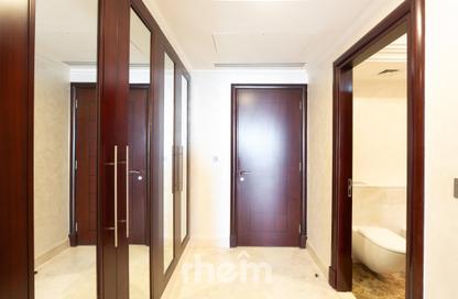 Apartment - 3 Bedrooms - 5 Bathrooms for sale in Mughal - Grandeur Residences - Palm Jumeirah - Dubai