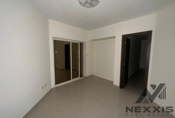 64404759 - صورة العقار 2