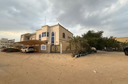 Villa - 7 Bedrooms - 7+ Bathrooms for rent in Al Rawda - Ajman