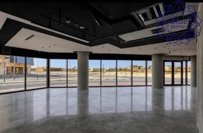 Shop - Studio - 1 for rent in Golden Sands Tower - Al Barsha 1 - Al Barsha - Dubai