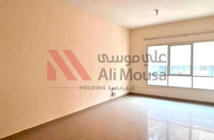 Apartment - 2 Bedrooms - 3 Bathrooms for rent in Ali Mousa Tower 1 - Al Majaz 2 - Al Majaz - Sharjah