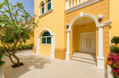 Villa - 5 Bedrooms - 3 Bathrooms for rent in Legacy Nova Villas - District 9 - Jumeirah Park - Dubai