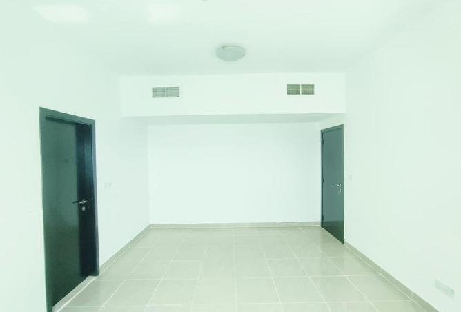 101727703 - Property Image 2