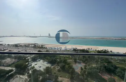 Apartment - 3 Bedrooms - 4 Bathrooms for rent in Wave tower - Corniche Road - Abu Dhabi