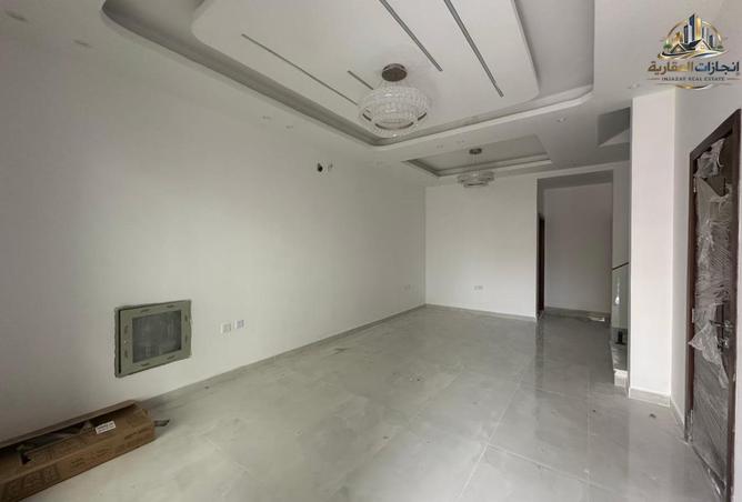 76566403 - Property Image 2