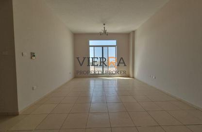Apartment - 2 Bedrooms - 3 Bathrooms for rent in Mazaya 22 - Queue Point - Liwan - Dubai Land - Dubai