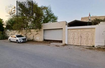 Villa - 7+ Bedrooms - 7+ Bathrooms for rent in Al Qadsiya - Al Heerah - Sharjah