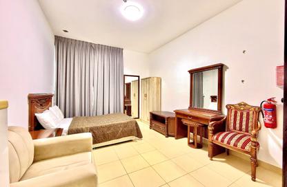 Apartment - Studio - 1 Bathroom for rent in Electra Tower - Electra Street - Abu Dhabi