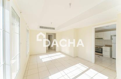 Townhouse - 2 Bedrooms - 3 Bathrooms for rent in Springs 7 - The Springs - Dubai