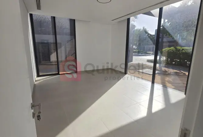 130197941 - Property Image 3