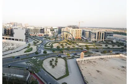 Apartment - 1 Bedroom - 2 Bathrooms for rent in Miraclz Tower by Danube - Arjan - Dubai