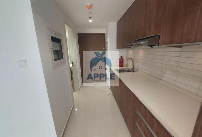 72694349 - Property Image 3