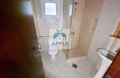 Apartment - Studio - 1 for rent in Muwailih Building - Muwaileh - Sharjah