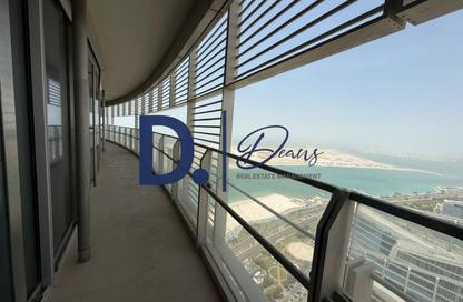 Apartment - 4 Bedrooms - 5 Bathrooms for rent in Landmark Tower - Corniche Road - Abu Dhabi