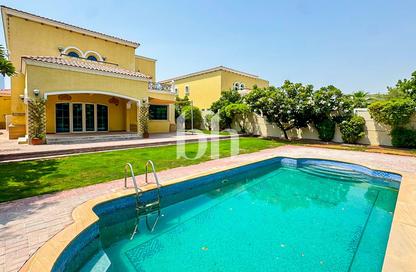 Villa - 4 Bedrooms - 4 Bathrooms for rent in District 4 - Jumeirah Park - Dubai