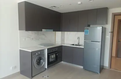 شقة - غرفة نوم - 2 حمامات للبيع في عزيزي بيرل - الفرجان - دبي