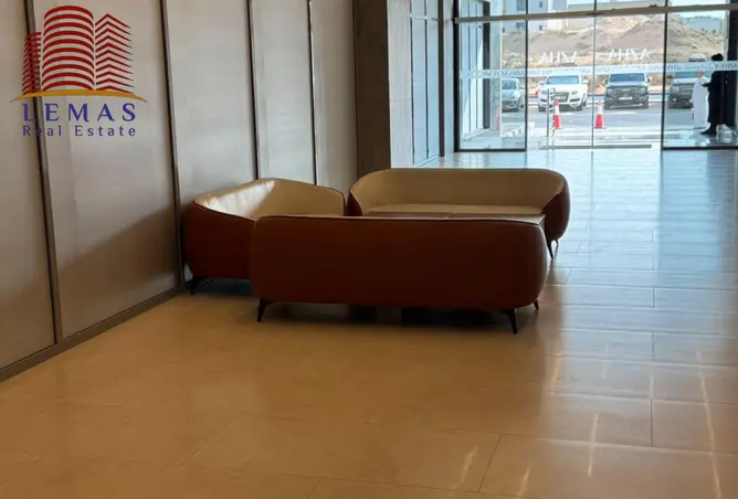161864412 - Property Image 3