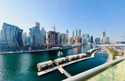 شقة - 2 غرف نوم - 3 حمامات للايجار في برج سكالا - الخليج التجاري - دبي