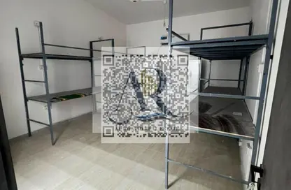 Labor Camp - Studio for rent in Al Jurf 3 - Al Jurf - Ajman Downtown - Ajman