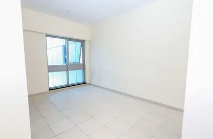 شقة - 2 غرف نوم - 2 حمامات للايجار في ويست هايتس 3 - الخليج التجاري - دبي