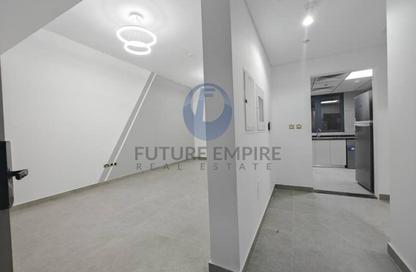 Apartment - 1 - 2 for rent in Iltemas Residence - Jumeirah Garden City - Al Satwa - Dubai