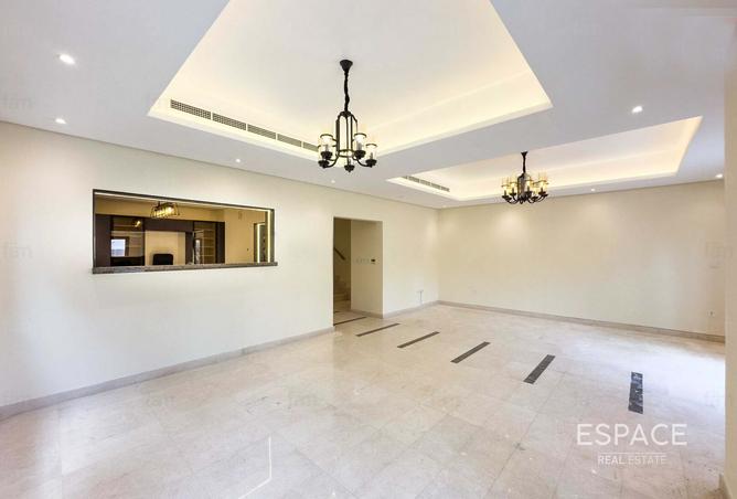 127918758 - Property Image 2