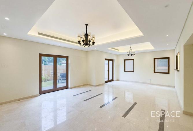127918758 - Property Image 3