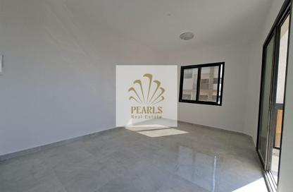 Apartment - 2 - 3 for rent in Al Jurf 3 - Al Jurf - Ajman