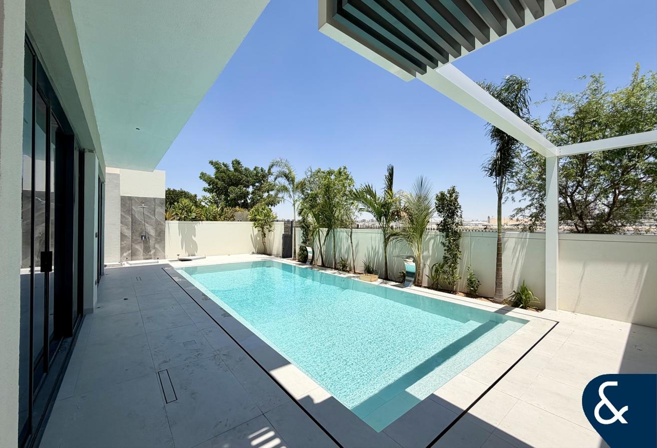 Luxury 4 Bed Villa | Fully Upgraded | Pool photo 20