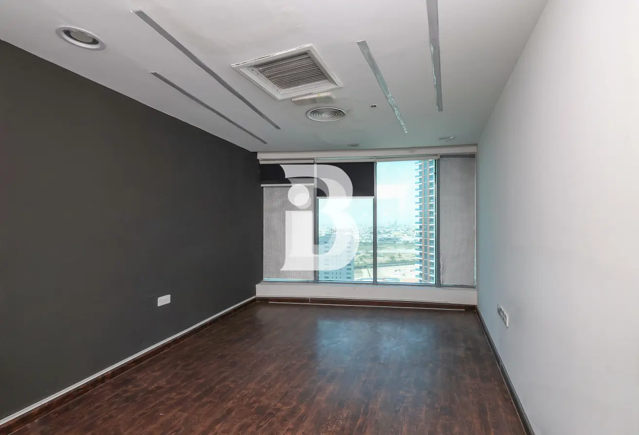 92693230 - Property Main Image