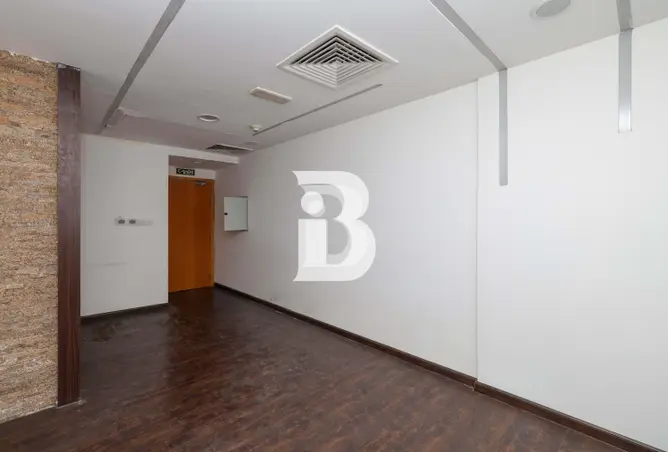 92693230 - Property Image 2