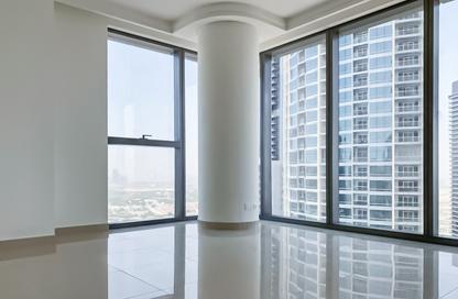Apartment - 3 Bedrooms - 4 Bathrooms for rent in Boulevard Point - Downtown Dubai - Dubai