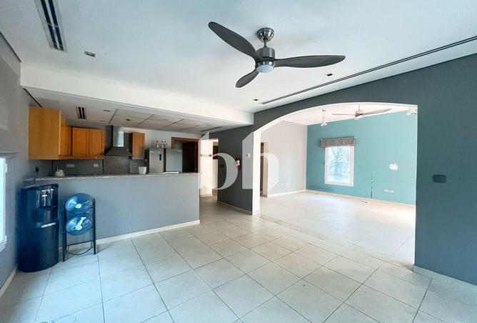 70286264 - صورة العقار 3