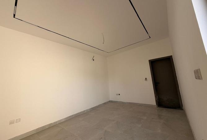 140594411 - Property Image 2