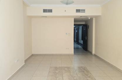 Apartment - 2 Bedrooms - 3 Bathrooms for rent in New Al Taawun Road - Al Taawun - Sharjah