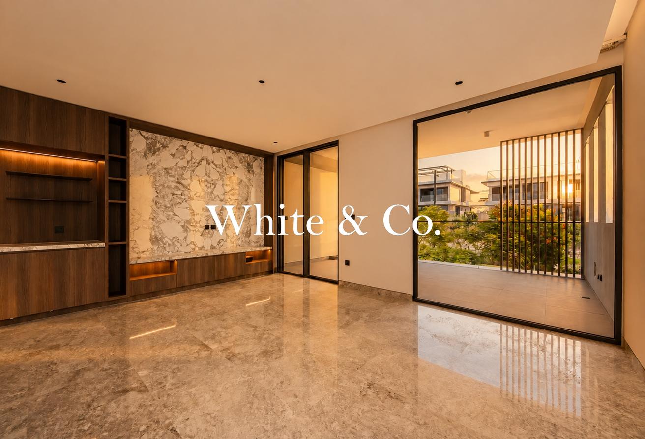 5 Bed Large | Fully Upgraded | Landscaped photo 6