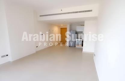 Apartment - 3 Bedrooms - 2 Bathrooms for rent in Radiant Square - City Of Lights - Al Reem Island - Abu Dhabi