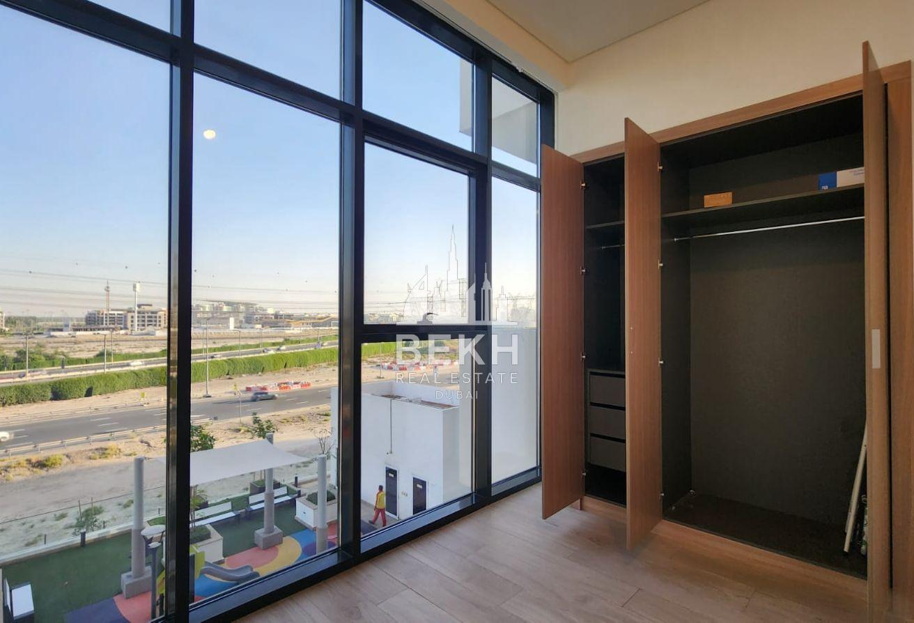 Modern 1BR | Prime Location | Fully Furnished photo 9