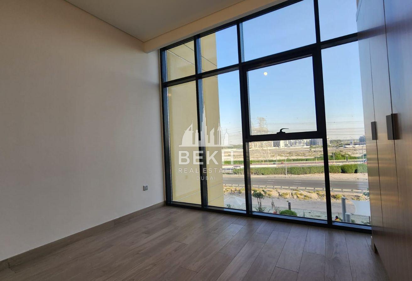 Modern 1BR | Prime Location | Fully Furnished photo 7