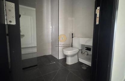Apartment - 2 Bedrooms - 2 Bathrooms for rent in Al Jurf 1 - Al Jurf - Ajman Downtown - Ajman