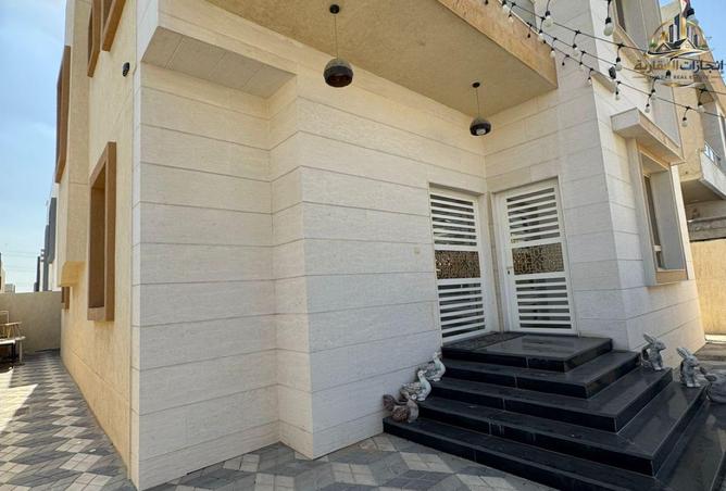 99122207 - Property Image 2