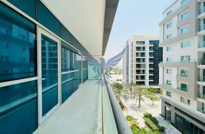 شقة - غرفة نوم - 2 حمامات للايجار في سي 1238 - شاطئ الراحة - أبوظبي