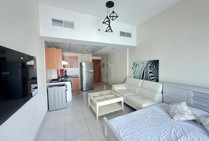 81108619 - Property Image 3