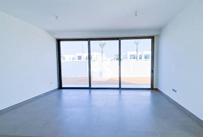 103677614 - Property Image 2