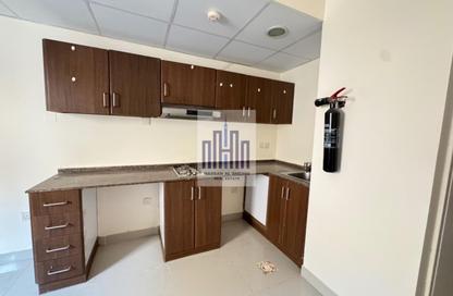 Apartment - Studio - 1 Bathroom for rent in Muwailih Building - Muwaileh - Sharjah