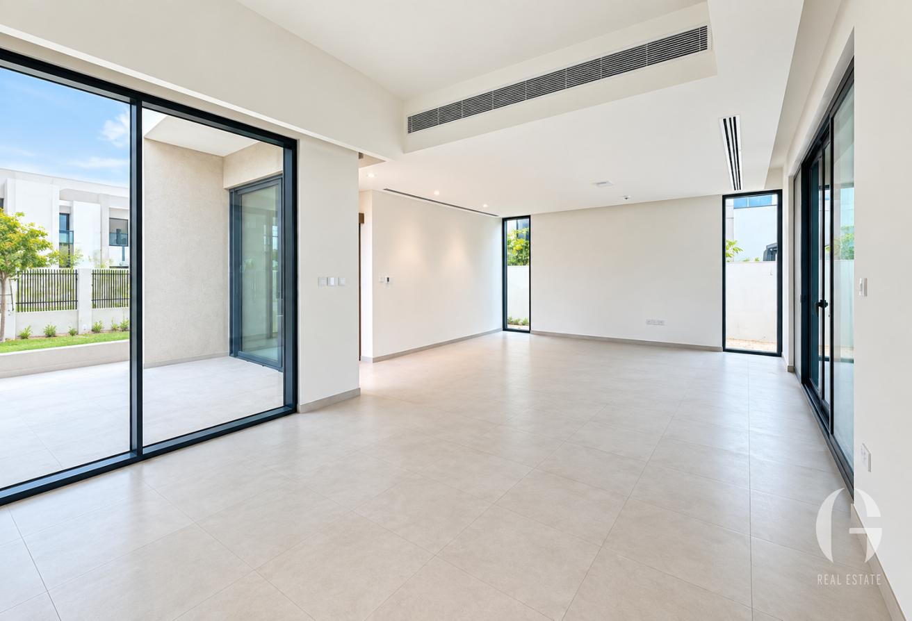 Serene Community | Spacious Home | Well Maintained photo 3
