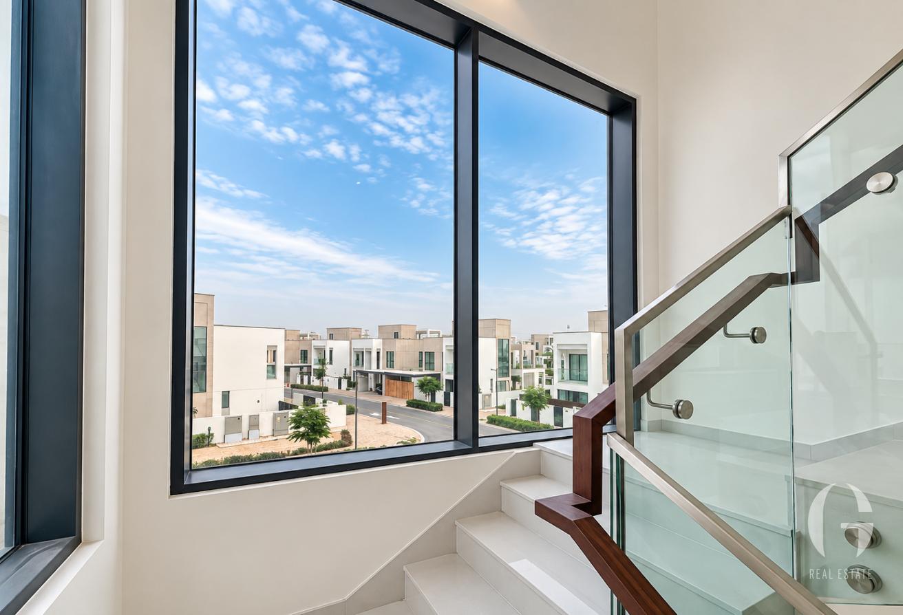 Serene Community | Spacious Home | Well Maintained photo 9